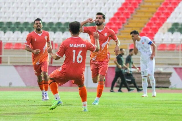 سرمربی تیم فوتبال مس سونگون اخراج شد