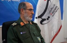 فرمانده سپاه عاشورا: امروز چشم جهان به ایران است