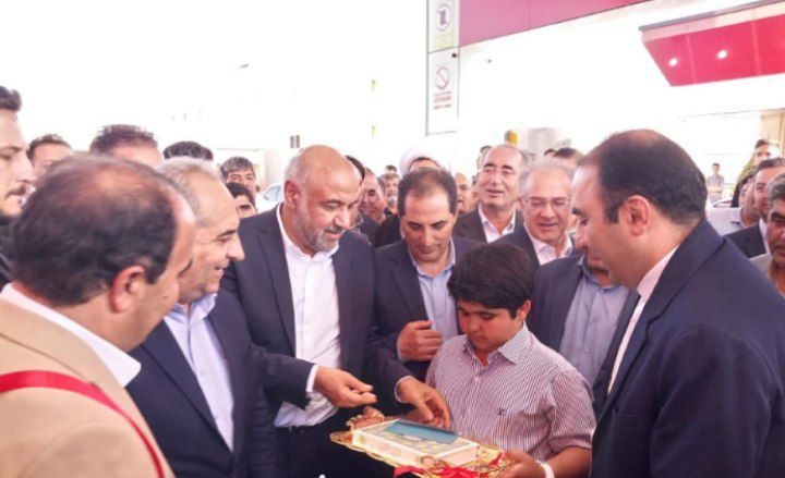 افتتاح مجتمع خدماتی و رفاهی خورشیدی در منطقه آذربایجان شرقی