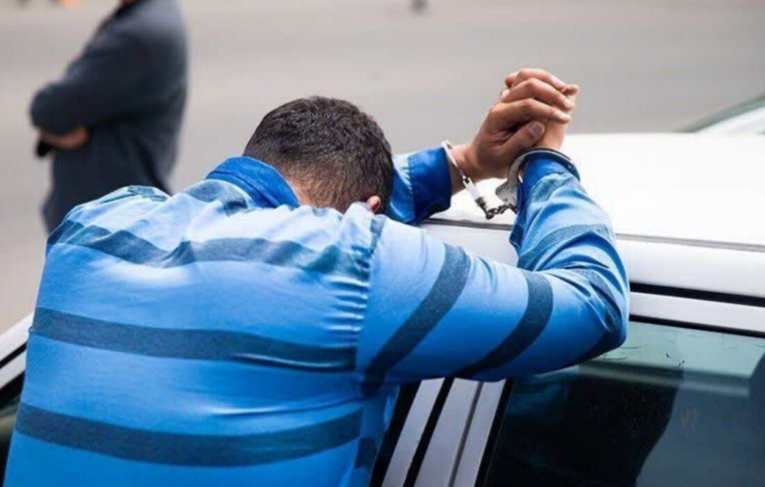 دستبند پلیس میانه بر دستان سارق اماکن خصوصی و کشف ۸ فقره سرقت