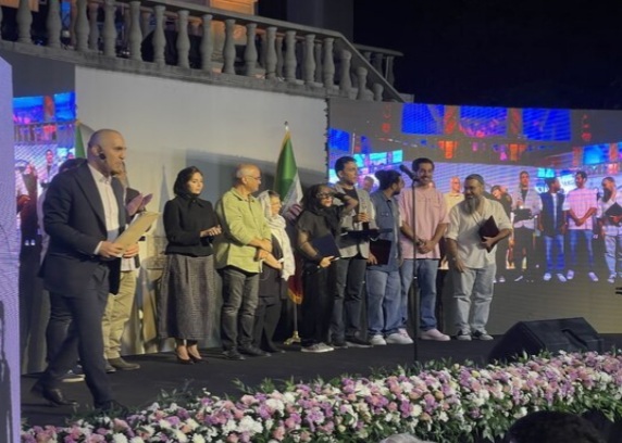 عذرخواهی پرویز پرستویی از مردم سیستان و بلوچستان ؛ در نهمین دوره جشن عکاسان سینمای ایران چه گذشت؟