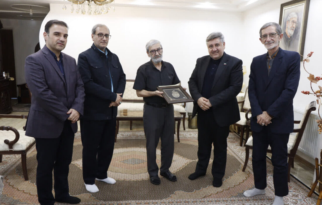 دیدار مدیرکل فرهنگ و ارشاد اسلامی آذربایجان شرقی با شاعر حماسه‌سرای «غواصلار»