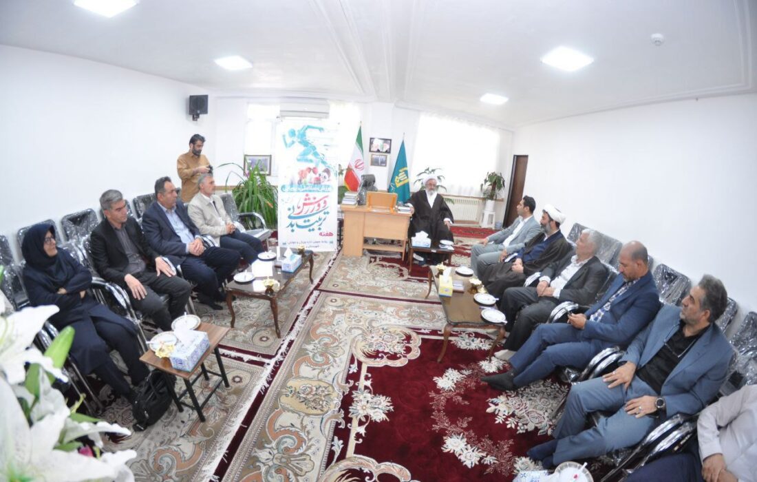 دیدار جامعه ورزش و جوانان شهرستان مرند با امام جمعه مرند