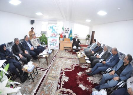دیدار جامعه ورزش و جوانان شهرستان مرند با امام جمعه مرند