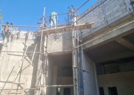 تداوم تکمیل ساختمان پردیس سینمایی شهرداری مرند