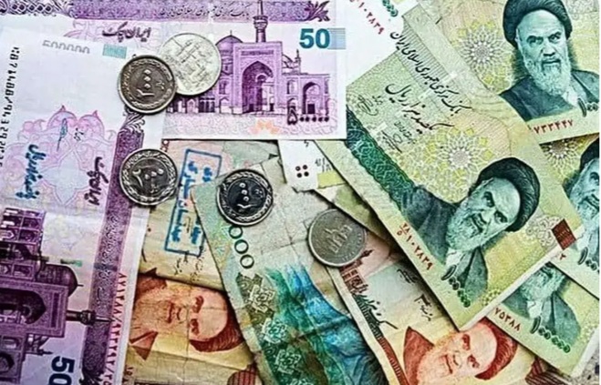 چرا واحد پولی ریال باقی ماند؟