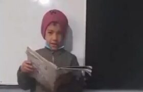 یک معلم به دلیل تحقیر دانش‌آموز افغانستانی اخراج شد