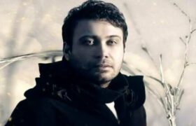 انتشار تصویر تازه از محسن چاوشی هم‌زمان با قطعه «بامداد خمار»