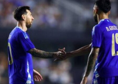 جشنواره گل آرژانتین با درخشش مسی