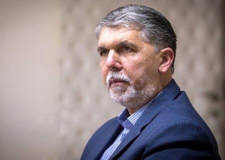 هشدار وزیر ارشاد درباره مزاحمت‌های مردانه