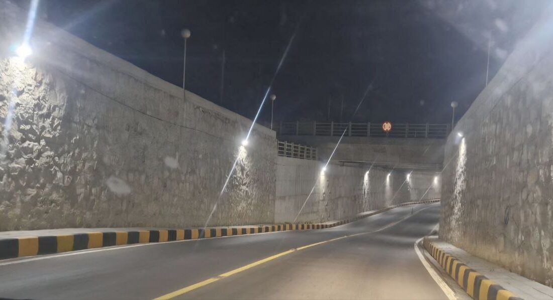 پایان خاموشی های شبانه/زیرگذر دولت آباد مرند روشن شد