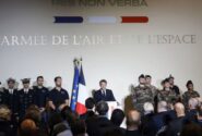مکرون: جنگها در آینده از فضا آغاز خواهد شد