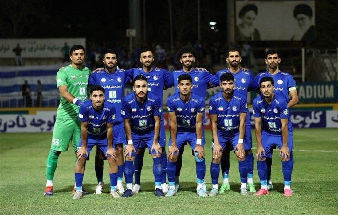 در آستانه بازی با پرسپولیس، استقلالی‌ها اعتصاب کردند