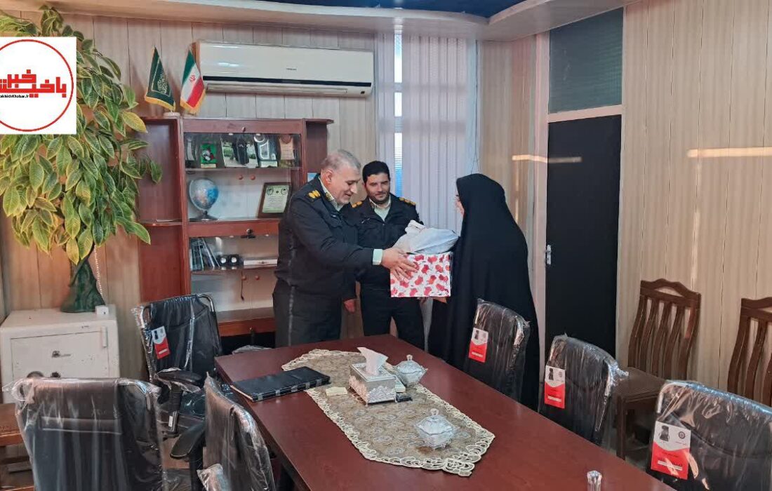 مراسم تجلیل از کارکنان نسوان فرماندهی انتظامی شهرستان آذرشهر 