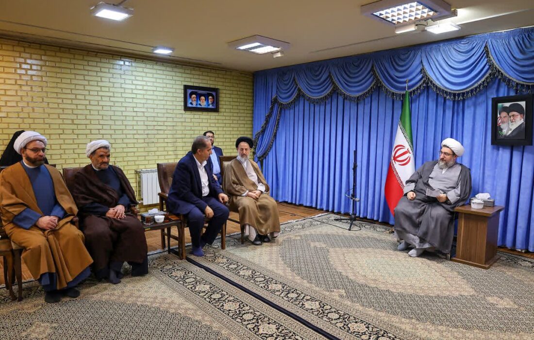 تأکید بر مهارت‌محوری و حمایت از کارگران در دیدار مدیرکل تعاون، کار و رفاه اجتماعی آذربایجان شرقی با نماینده ولی فقیه در استان