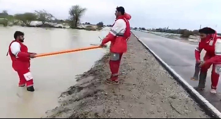 ۳ هلالاحمری از یک حادثه ناگوار در روستاهای هرمزگان جلوگیری کردند