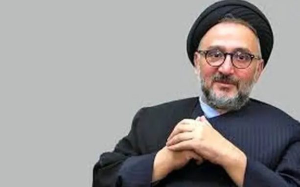 استقبال ابطحی از مجوز دادن وزارت ارشاد به شروین حاجی‌پور