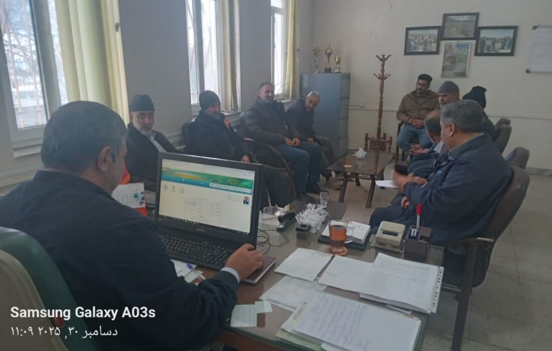 بررسی مسائل و مشکلات دامداران بخش کندوان در جلسهای با حضور مسئولان و بهرهبرداران