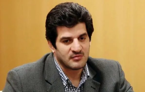 واکنش رسول خادم به اعتراض مردم به شرایط اقتصادی و خاکسپاری بهرام بیضایی در آمریکا/ تصاویر