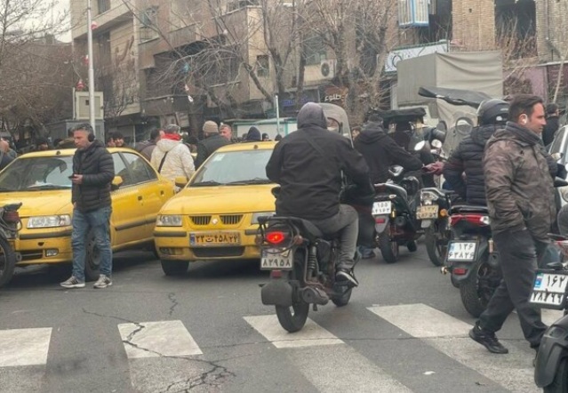 بازارهای تهران امروز فعال هستند؟