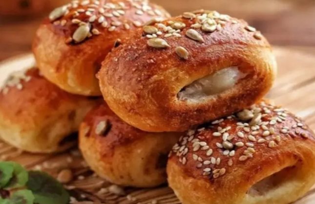 چرا استرس باعث میشود ما شکلات و شیرینی بیشتری مصرف کنیم؟
