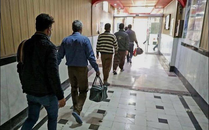 لبخند دوباره بر لبان خانواده‌های مراغه‌ای؛ ۱۲ زندانی آزاد شدند