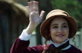 انتشار تصویر جدید مهتاب ثروتی با موهای قرمز؛ شباهت به آنشرلی شوکهکننده بود!