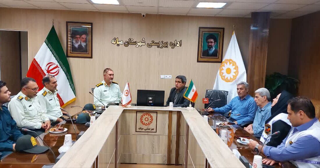 دیدار فرمانده انتظامی میانه با رئیس اداره بهزیستی؛ تأکید بر همکاری‌های مشترک در هفته بهزیستی